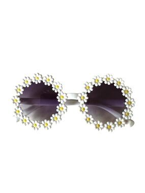⭐️ 5 for $25 Kids’ Floral Round Sunglasses with Daisy Accents & Purple Lenses